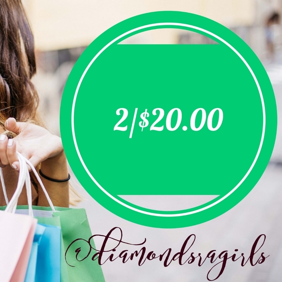 Celestial Ring Set Sun Moon & Stars 4-Piece Ring Set Size 7 2/$20 - Picture 8 of 8